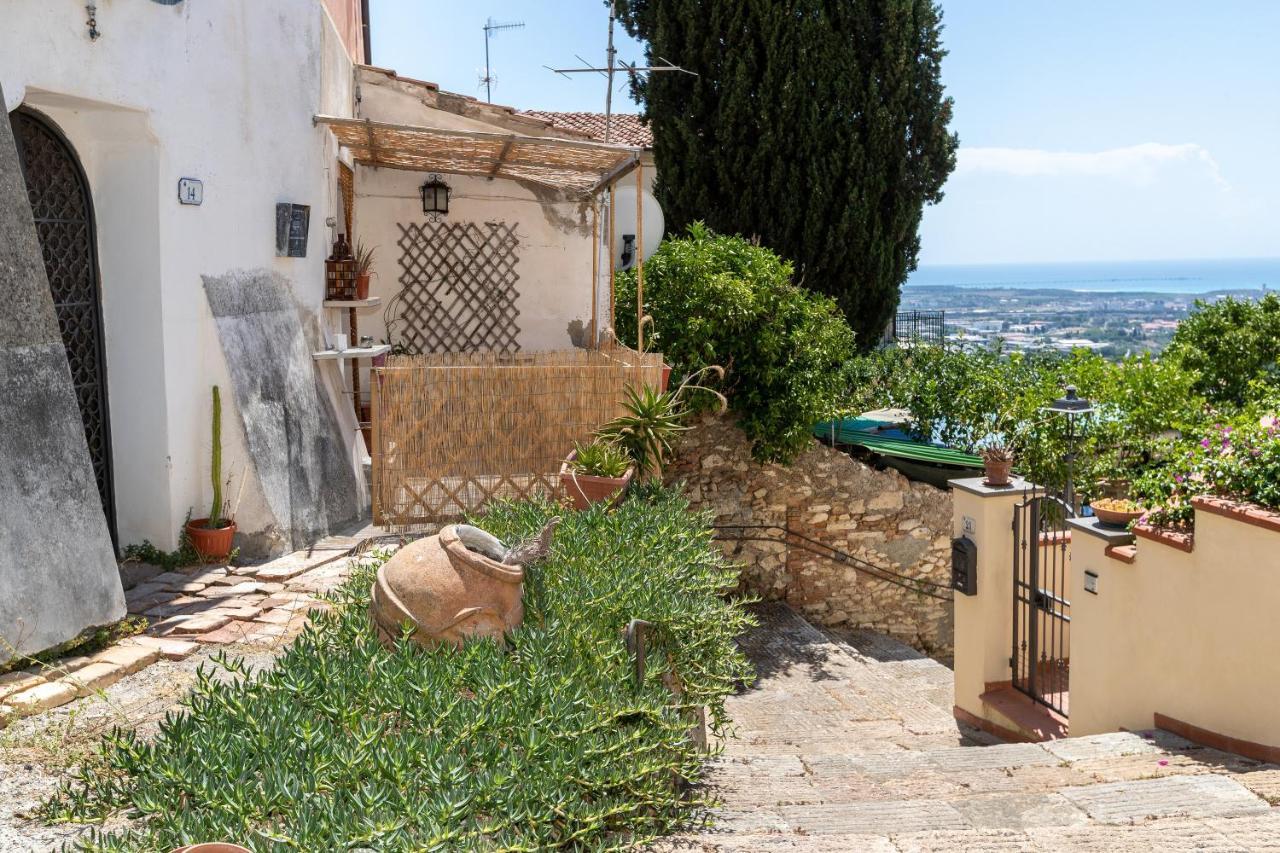 Un Pezzo Di Storia Vicino Al Mare Apartment Rosignano Marittimo Exterior foto